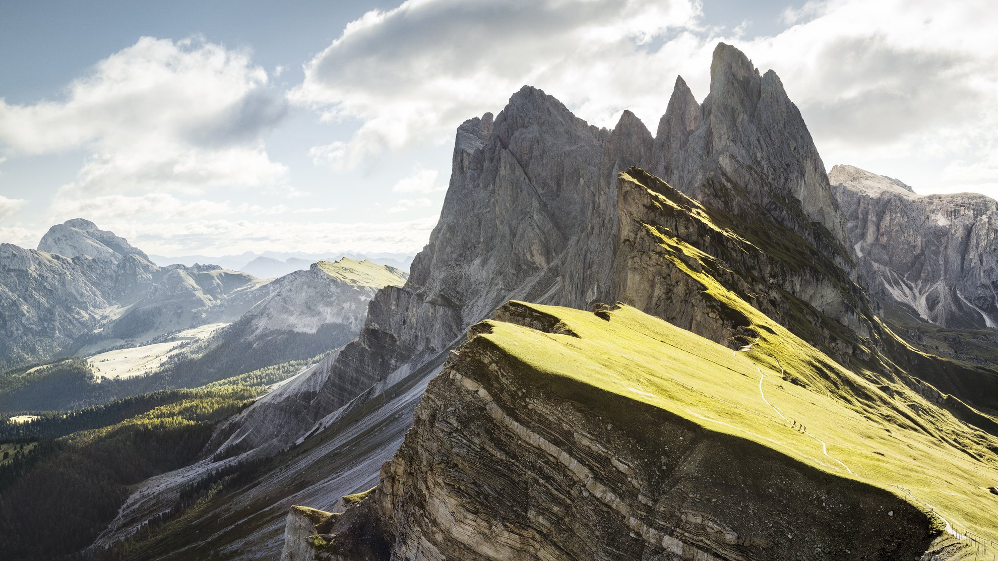 Motorrad-Abenteuer auf den Dolomitenpässen Motorrad-Abenteuer auf den Dolomitenpässen
