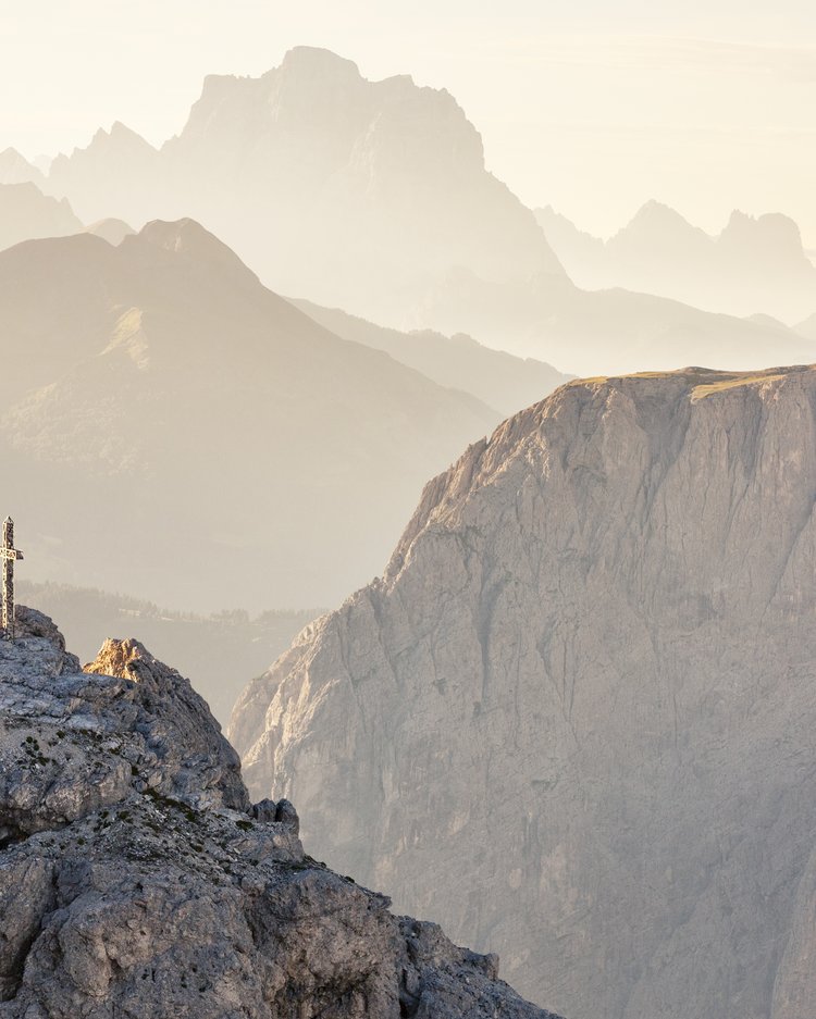Kontakt & Anreise - Hotel Plan de Gralba - Wolkenstein in Gröden Dolomiten Kontakt & Anreise - Hotel Plan de Gralba - Wolkenstein in Gröden Dolomiten